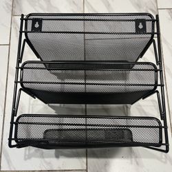 Black Metal Mesh Wall Organizer approx H12”W13”