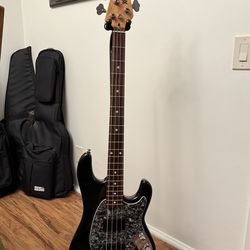 Vintage 1987 Music Man Sabre Bass Black Pearl With D-Tuner Clean!