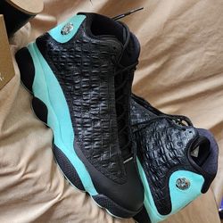 Jordan 13 Retro GREEN ISLAND