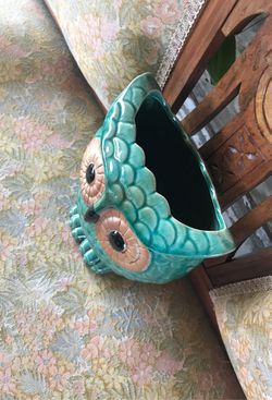 Decorative Owl Vase Thumbnail