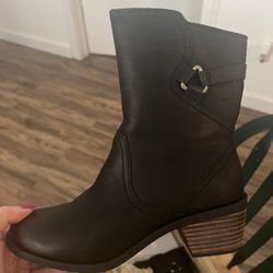 Women’s Black Leather Boots 8N