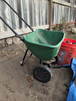 Seed Spreader/ Setter