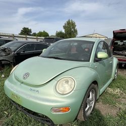 1999 VOLKSWAGEN NEW BEETLE🚗FULL PART OUT!!