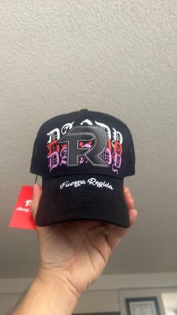 Dandy Hat x Fuerza Regida