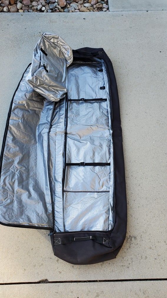 Snowboard Travel Bag Like New! for Sale in San Diego, CA OfferUp