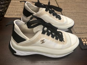 Slightly Used Brand Women’s Sneakers Platform White Black Size 8.5 