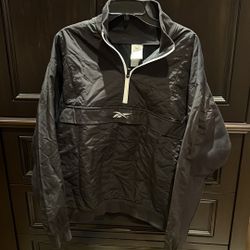 Reebok Pullover Size L
