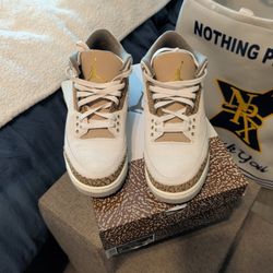 Air Jordan 3 Retro Size 9 