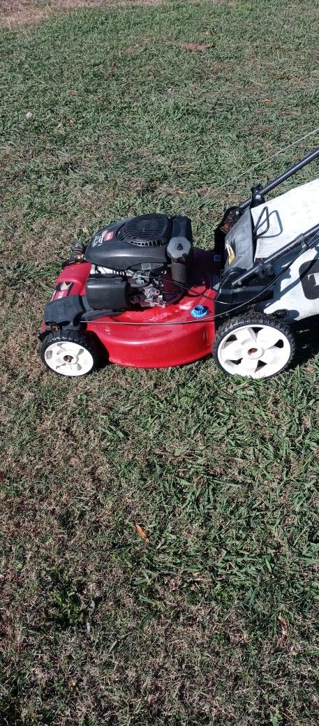 Toro Front Wheel Drive Lawn Mower Just Service With Bag 22 Inch Recycler