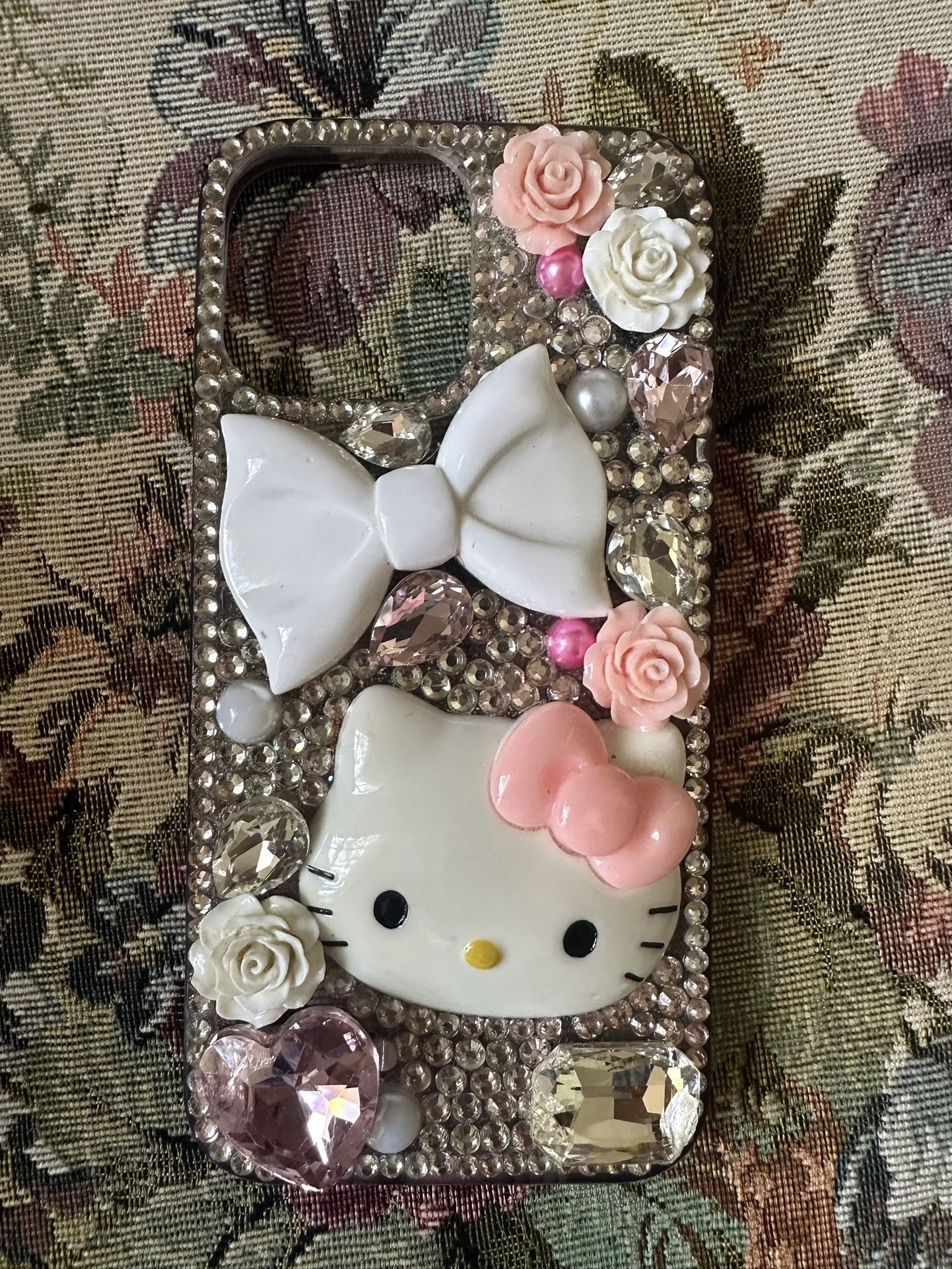 Blingy Hello Kitty Iphone 14 Pro Max Case