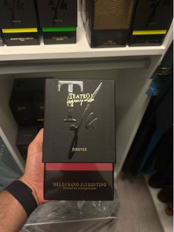 Home fragrance diffuser