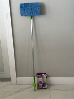 Set of Swiffer Sweeper Mop with 2 New Reusable Microfiber Pad