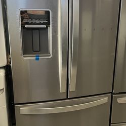 New Whirlpool 20 Cu Ft French Door refrigerator In fingerprint Resistant Stainless Steel