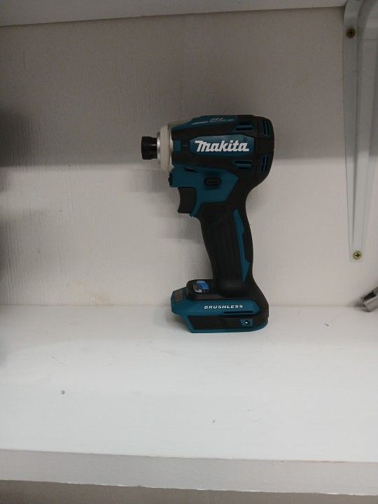 Makita New Impact Driver Brushless Lxt