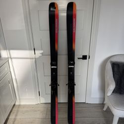 Salomon Stance 96 Skis