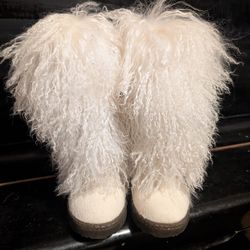 New BearPaw Boots