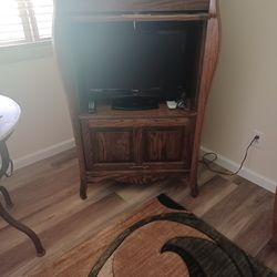 Tv/stereo Cabinet