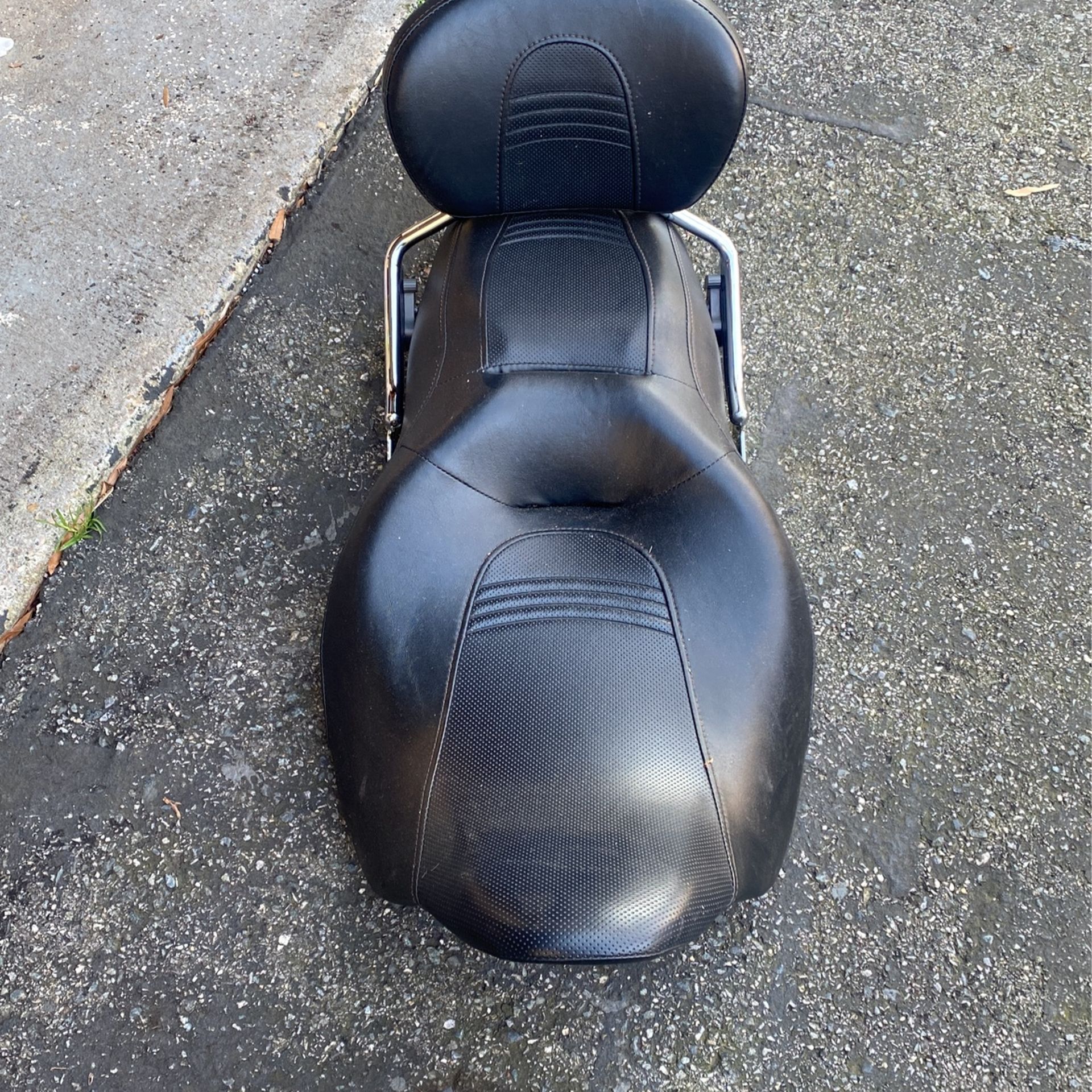Harley Seat And Back Bracket