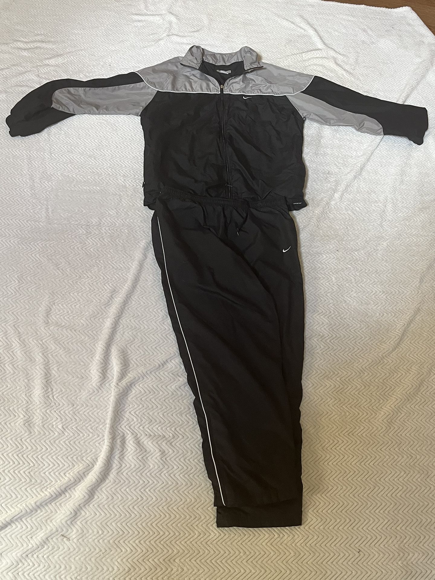 Nike Windbreaker Suit - Sz XL