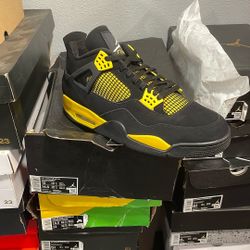 Jordan 4 
