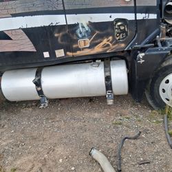 Semi truck 175 gallon aluminum tank