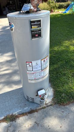 Bradford White Water Heater for parts