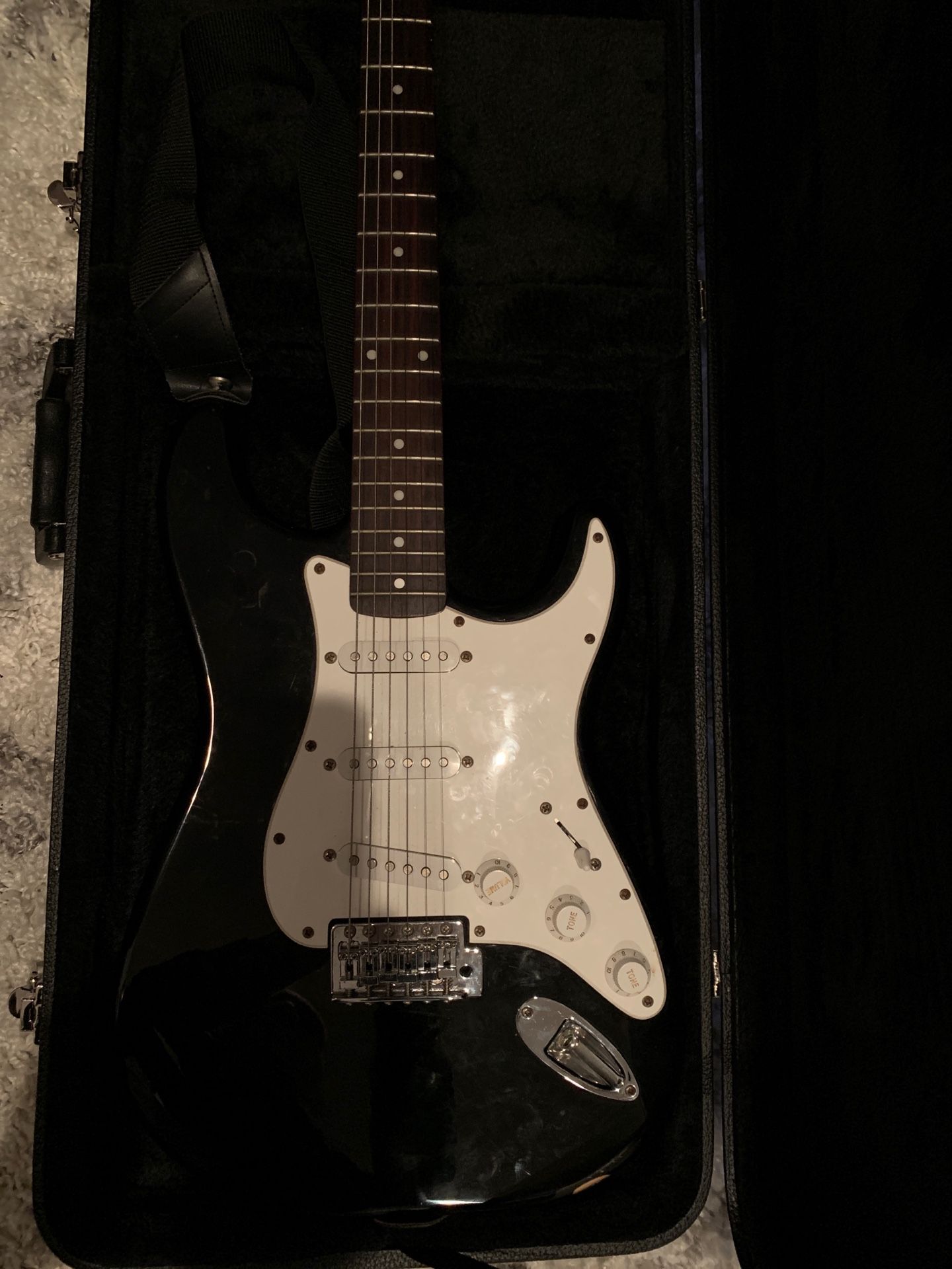 Fender Guitar and Hard-case