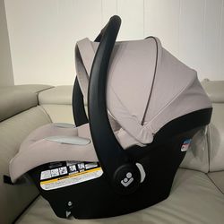 Maxi-Cosi Mico Luxe Infant Car Seat with Base, Rear Facing Car Seat for Babies, Baby Carseat 4-30 lbs, Baby Car Seats, Infant Car Seats