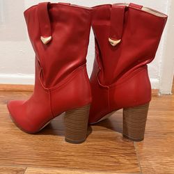 Lulu's Red Ankle Heeled Booties!