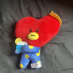 Tata Plushie BT21
