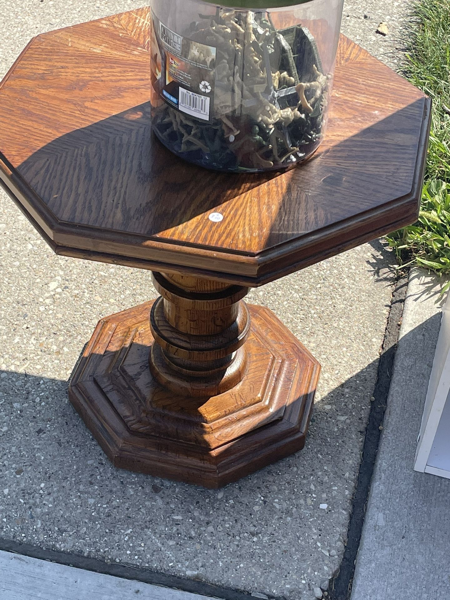 Furniture/Home Decor