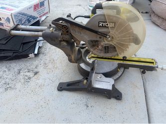 12” compound miter saw