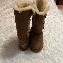 UGG Boots Women Size 7
