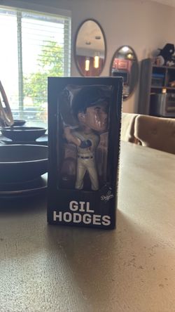 Dogers bobble heads