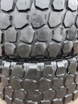 IRONMAN 35X12.50R17 (TIRE PAIR)