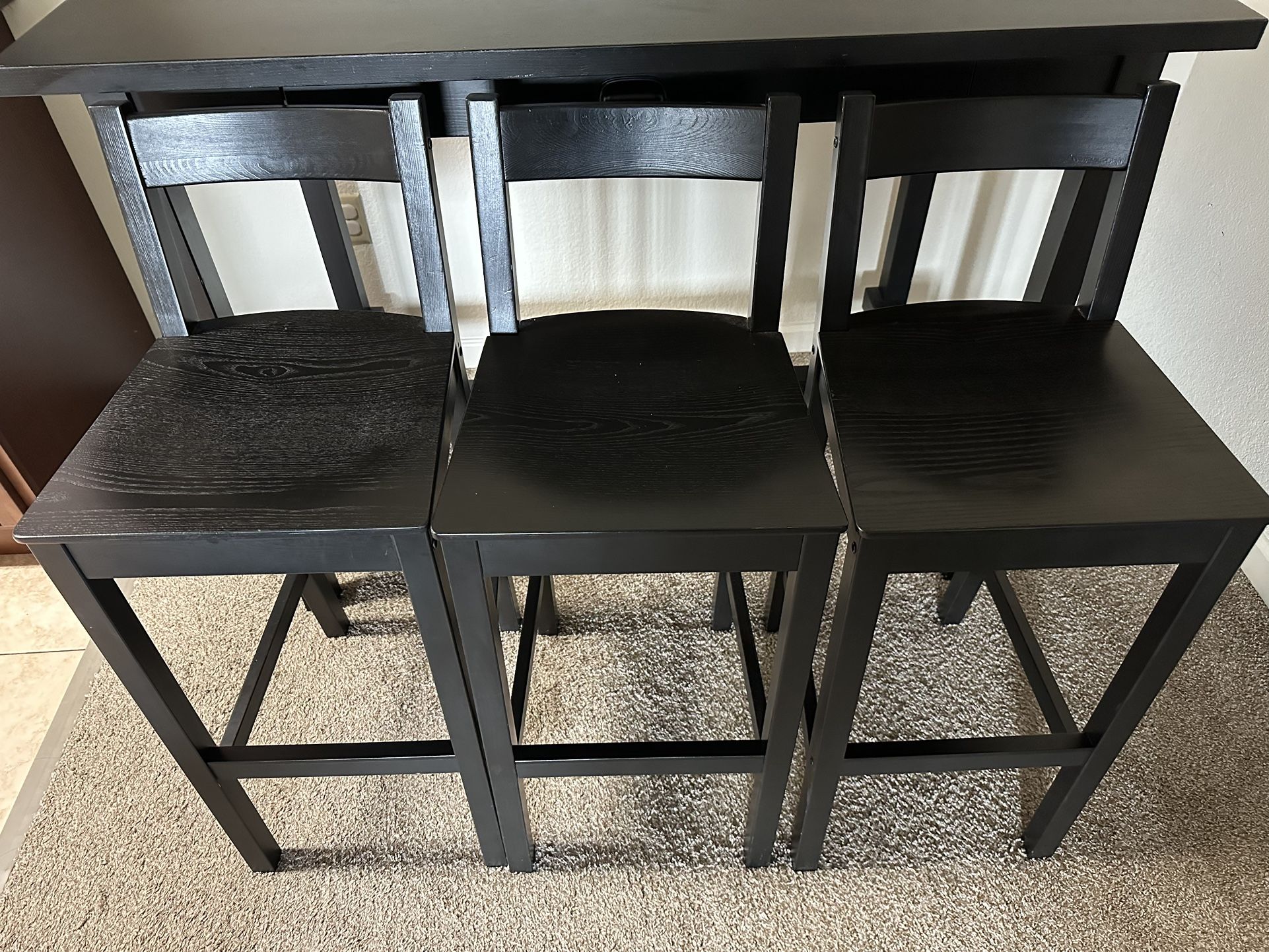 Black Kitchen/Dining Table W/chairs