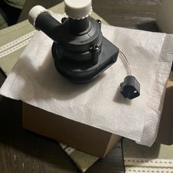Auxiliary Cooling Water Pump With Plug for A3 A4 TT Volkswagen Tiguan Replace