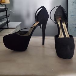 Women’s Heels 