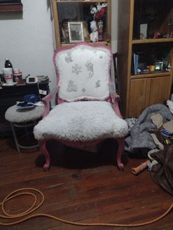 Hand-Crafted  "Alice In Wonderland" Sitting Chair