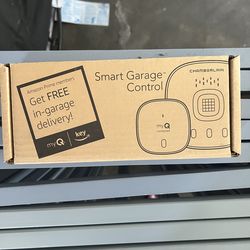 NEW IN BOX CHAMBERLAIN Smart Garage Control - Wireless Garage Hub and Sensor with Wifi & Bluetooth - Smartphone Controlled, myQ-G0401-ES, White