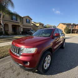 Grand Cherooke Jeep Laredo
