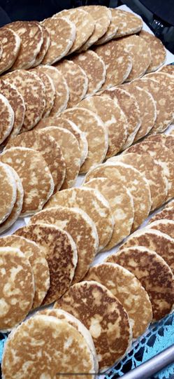 Gordas de dulce recién hechas