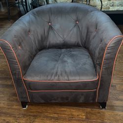 Beautiful Accent Natuzzi Chair