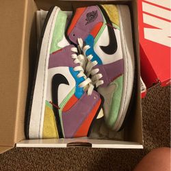 Jordan 1 Mid Womens Sz 8