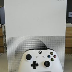 Xbox One S With 1 Controller 