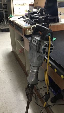 Makita jackhammer