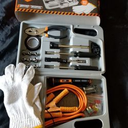 $15 Auto Torelli Roadside Tool Kit. see Photos
