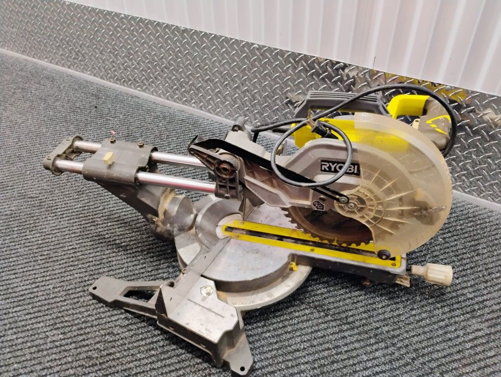 Ryobi 10 inch sliding miter chop saw for trim and carpentry framing