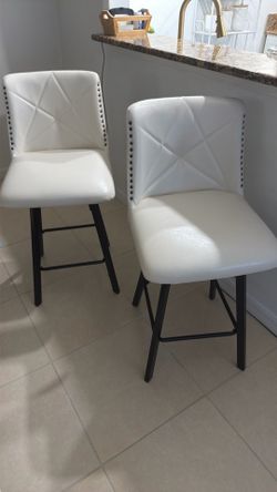 Bar  Stools    17”x 24” 37”