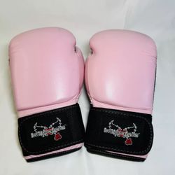 Pink Women’s Boxing Gloves 